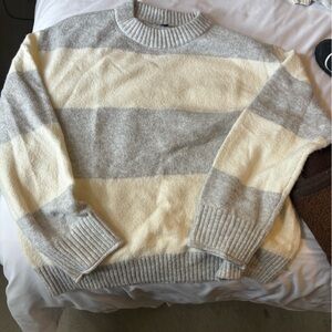 American eagle sweater